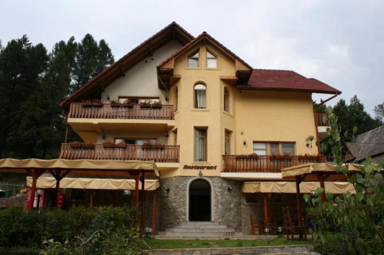 Vila Iulia Vatra Dornei Exterior foto